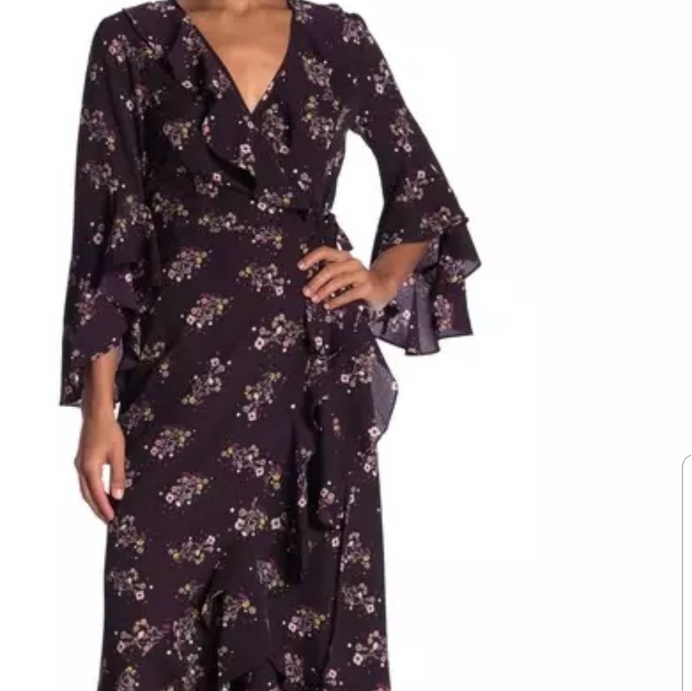 Max studio high low flowy wrap dress